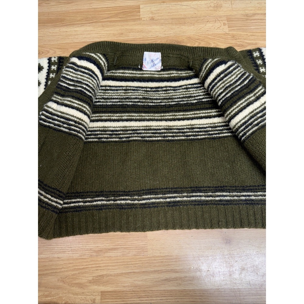 Vintage William Schmidt Olive Green Wool Cardigan Clasp Closure Women's Small - Picture 7 of 9